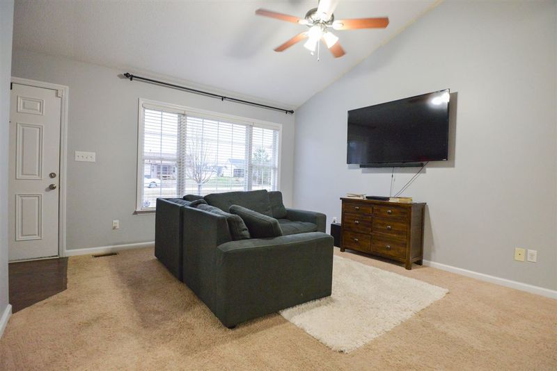 801 Lee Rd, Clayton, NC 27520