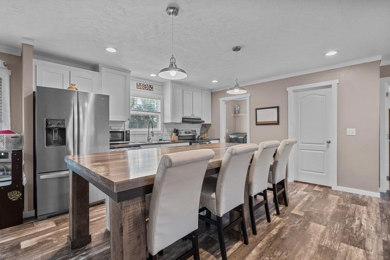 801 Lucy Garrett Rd, Roxboro, NC 27574