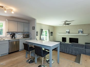 801 Madison Ave, Cary, NC 27513