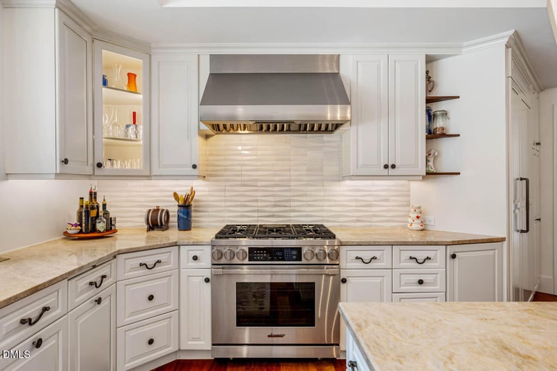 801 Oxbow Crossing Rd, Chapel Hill, NC 27516