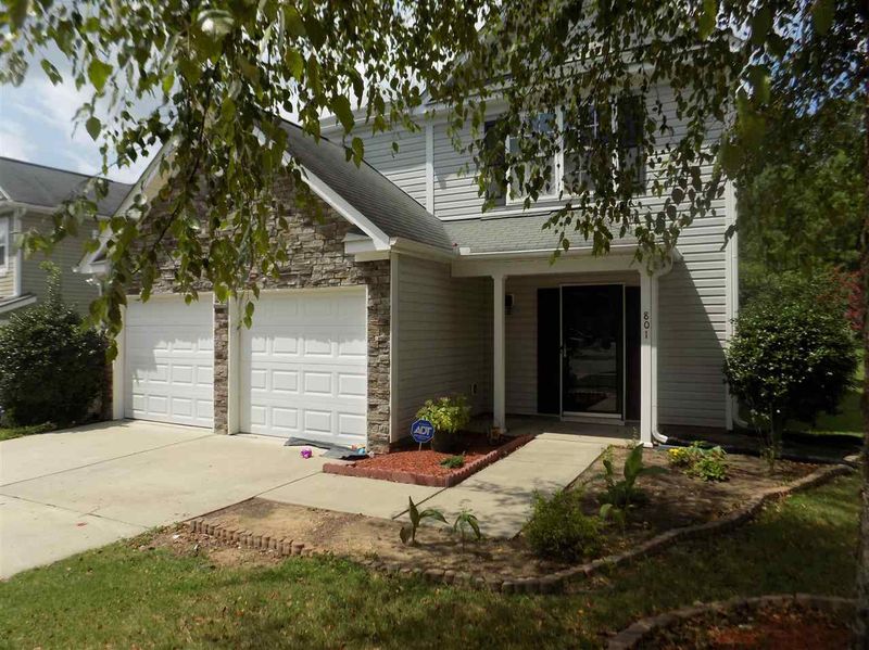 801 Pebblestone Dr, Durham, NC 27703