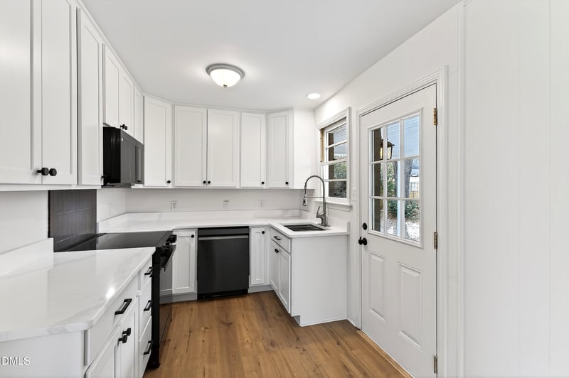 801 Powell Dr, Garner, NC 27529