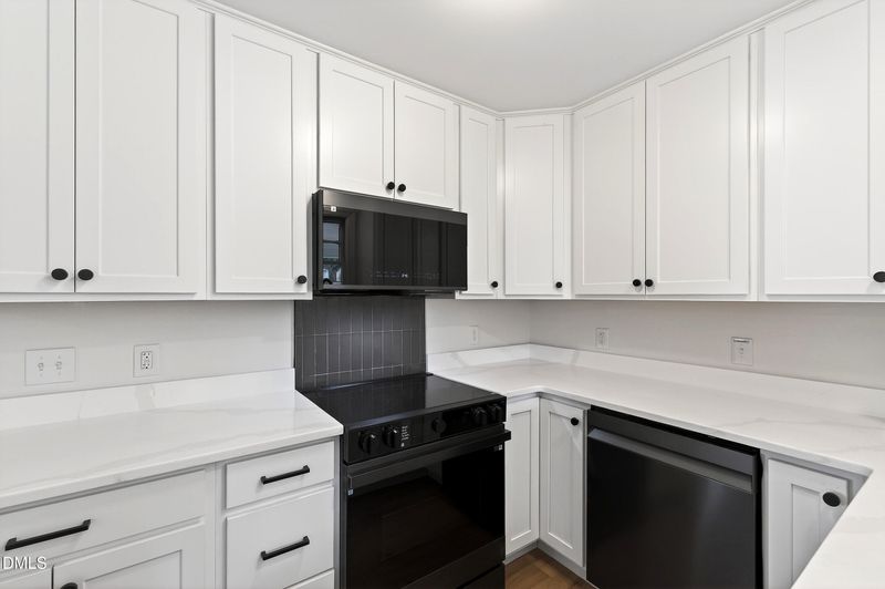 801 Powell Dr, Garner, NC 27529