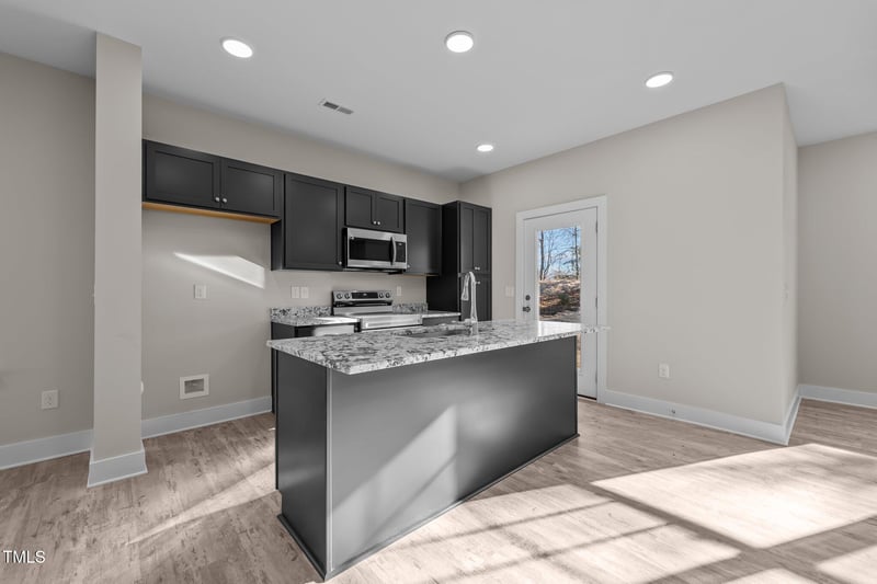 801 Pryor St #48, Mebane, NC 27302