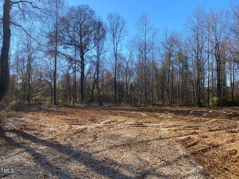 801 River Rd, Selma, NC 27576