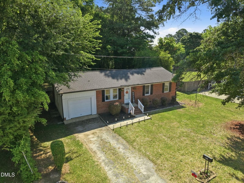 801 Sampson Ave, Dunn, NC 28334