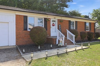 801 Sampson Ave, Dunn, NC 28334