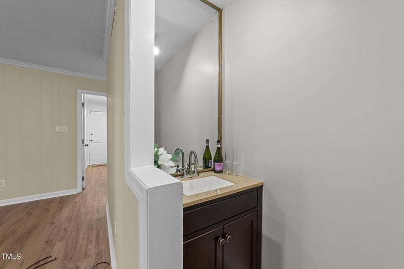 801 Silver Leaf Pl, Raleigh, NC 27609