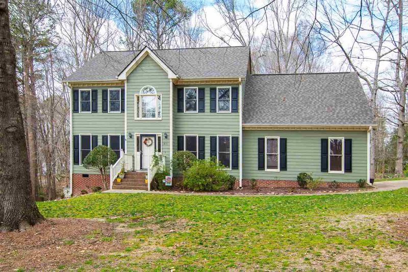 801 Tamaras Cir, Wake Forest, NC 27587