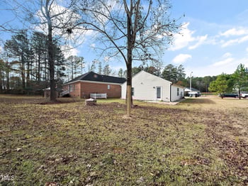 801 Thornberry Ct, Spring Hope, NC 27882
