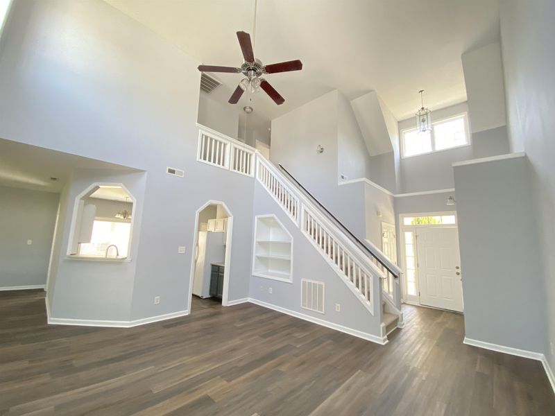 8010 Marsh Hollow Dr, Raleigh, NC 27616