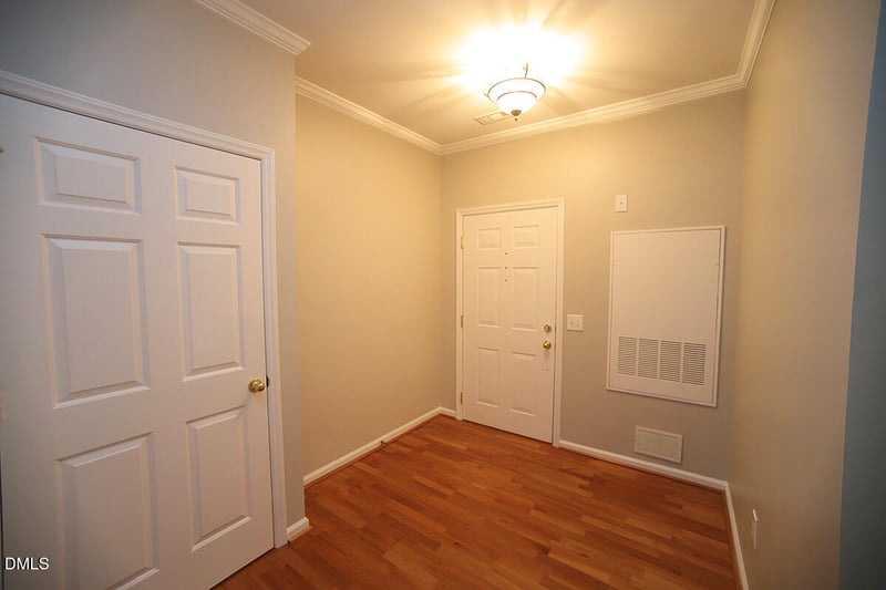 8011 Allyns Landing Way #202, Raleigh, NC 27615