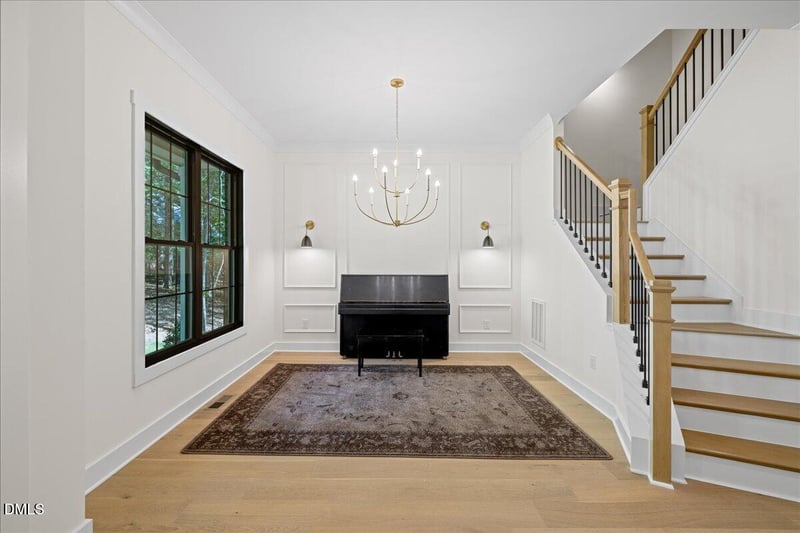 8011 Old Trail Dr, Durham, NC 27712