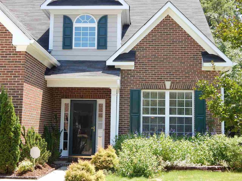 8012 Duck Creek Dr, Raleigh, NC 27616