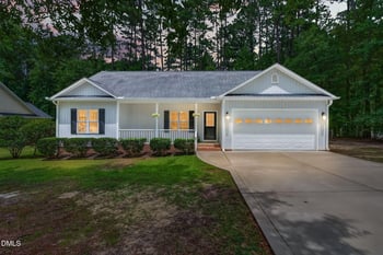 8012 Royal Dr, Sanford, NC 27332
