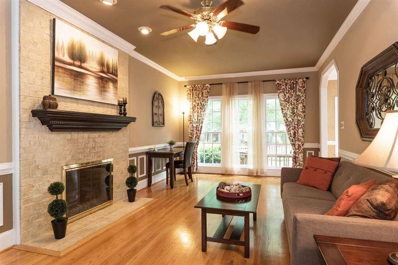 8013 Gabriels Bend Dr, Raleigh, NC 27612