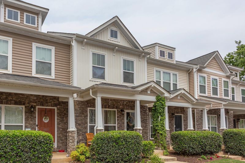 8013 Goldenrain Way, Raleigh, NC 27612