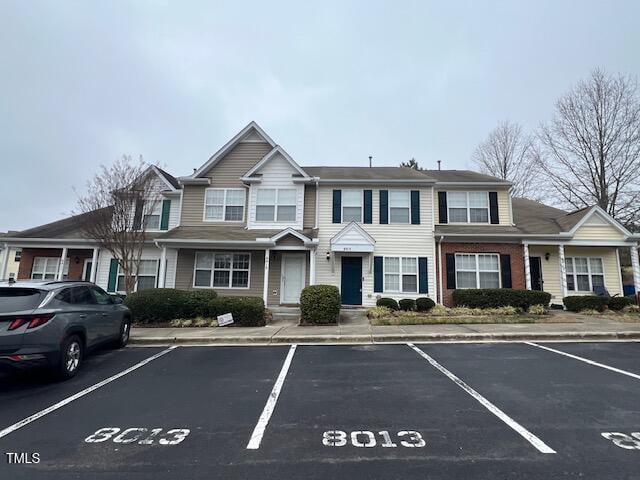 8013 River Water Ct, Raleigh, NC 27616