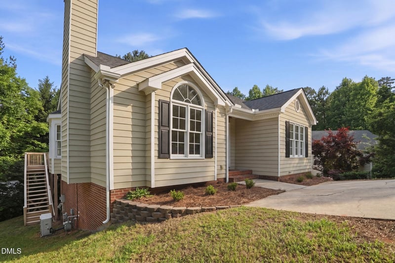 8013 Tobin Pl, Raleigh, NC 27612