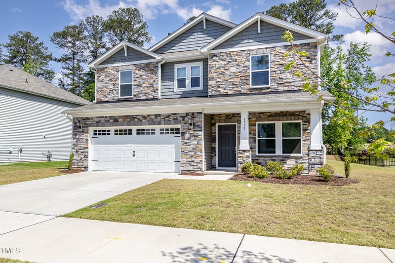8013 Toddwick Ct, Raleigh, NC 27616