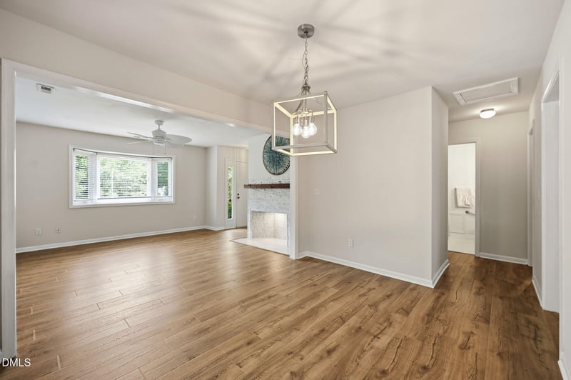 8015 Brown Bark Pl, Raleigh, NC 27615