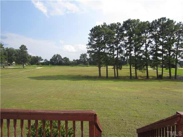 8015 Glory Rd, Zebulon, NC 27597