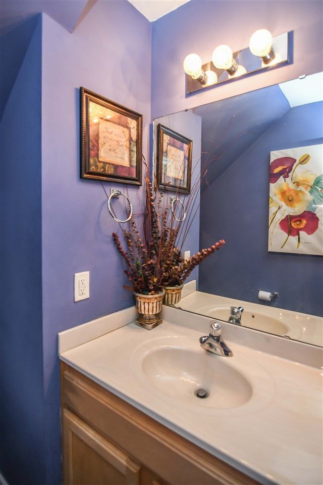 8015 Marsh Hollow Dr, Raleigh, NC 27616