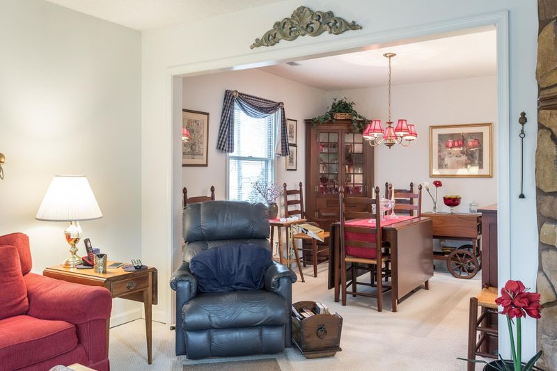 8016 Brown Bark Pl, Raleigh, NC 27615
