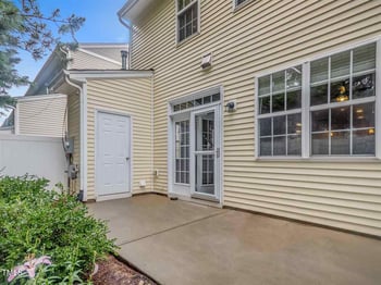 8016 Sycamore Hill Ln, Raleigh, NC 27612