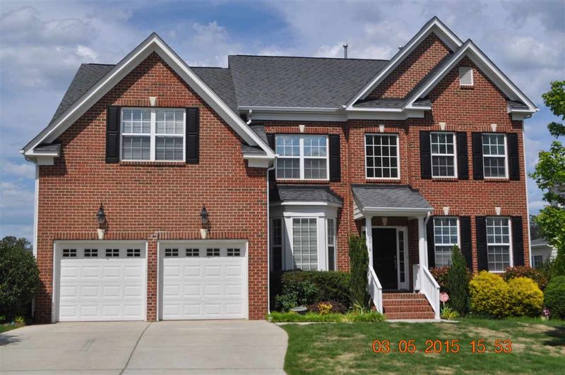 8016 Wade Green Pl, Cary, NC 27519