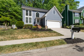 8017 Knebworth Ct, Raleigh, NC 27613