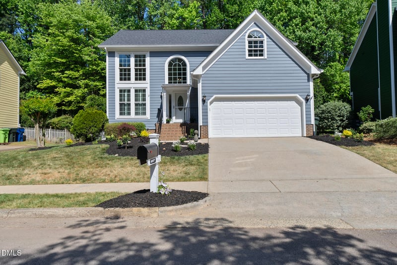 8017 Knebworth Ct, Raleigh, NC 27613