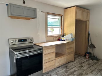 802 Algood Ave, Hope Mills, NC 28348