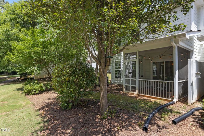 802 Bartlett Cir, Hillsborough, NC 27278