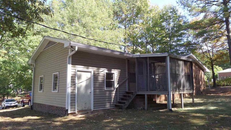 802 Bayard Rd, Durham, NC 27703
