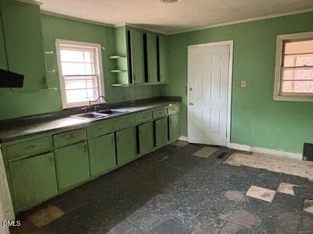 802 Berwyn Ave, Durham, NC 27704