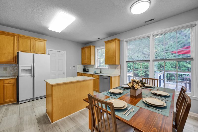 802 Clearview Ln, Durham, NC 27713