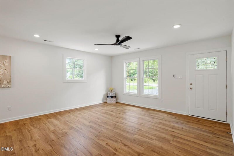 802 Felicia St, Durham, NC 27704