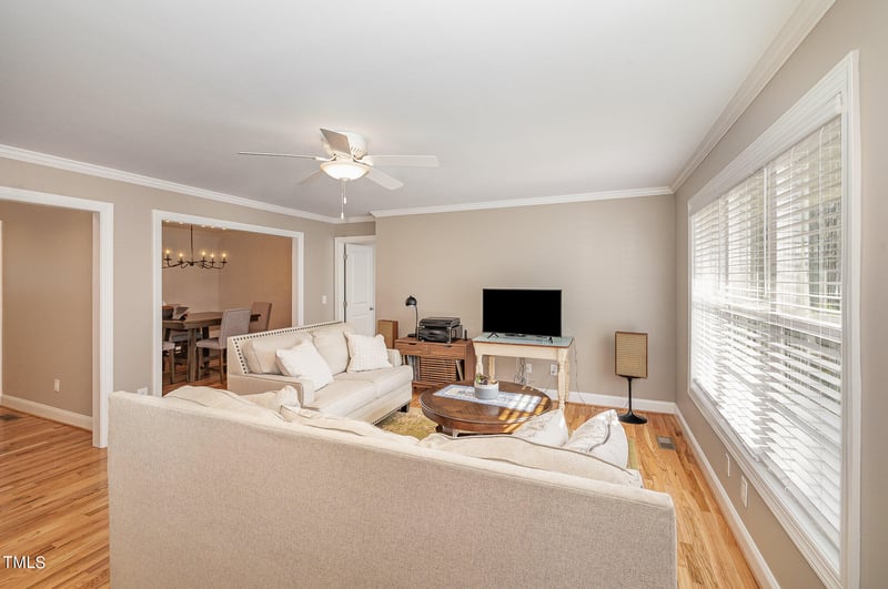 802 W Harnett St, Lillington, NC 27546