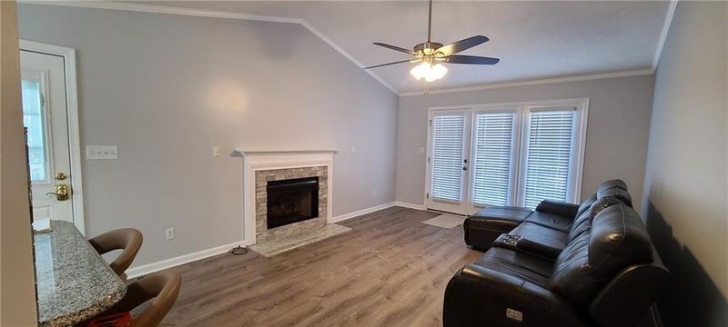 802 Heather Rd, Burlington, NC 27215