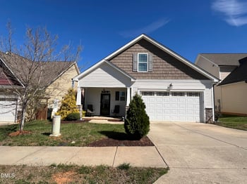 802 Hickory Ln, Mebane, NC 27302