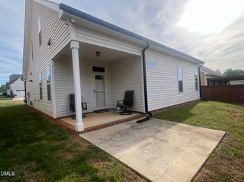 802 Hickory Ln, Mebane, NC 27302