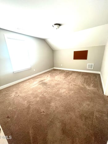 802 Hickory Ln, Mebane, NC 27302