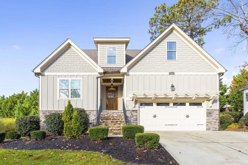 802 Highwater Pl, Fuquay Varina, NC 27526