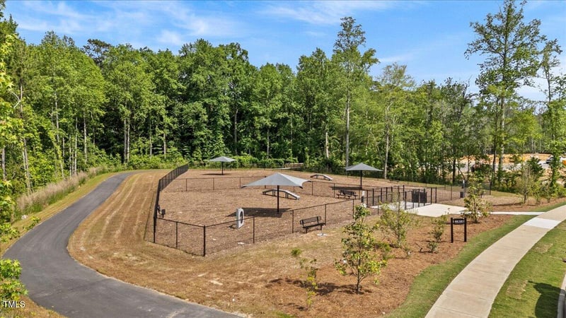 802 Kensley Grv Ln #10, Fuquay Varina, NC 27526