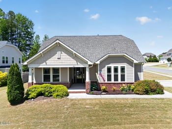 802 King Lake Ct, Fuquay Varina, NC 27526