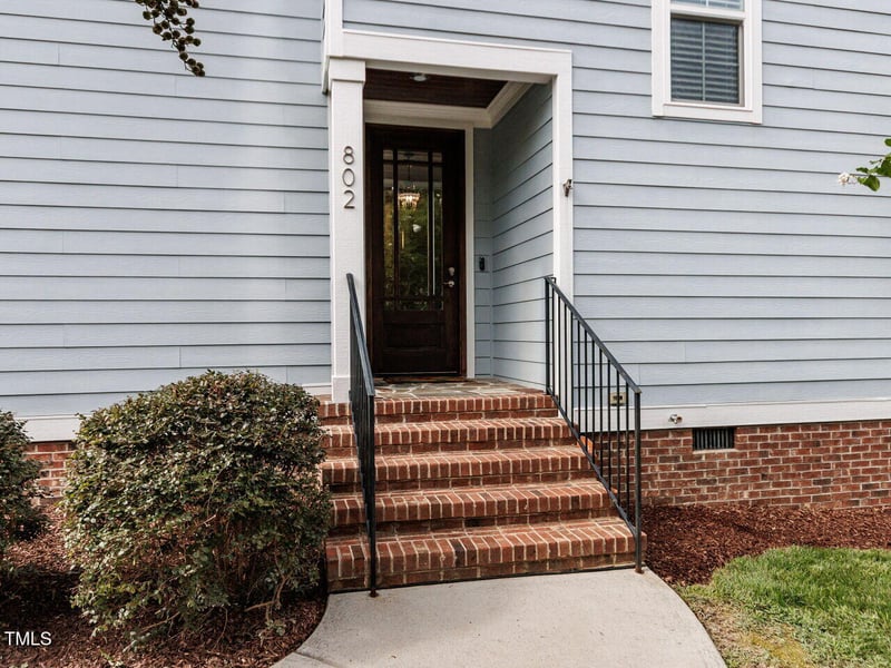 802 Lynn Rd, Durham, NC 27703