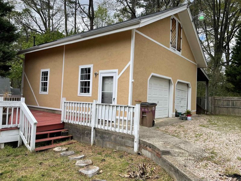 802 S Main St, Wake Forest, NC 27587