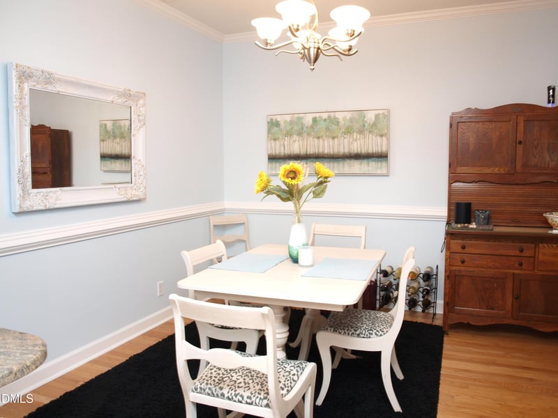 802 Mill Greens Ct, Raleigh, NC 27609