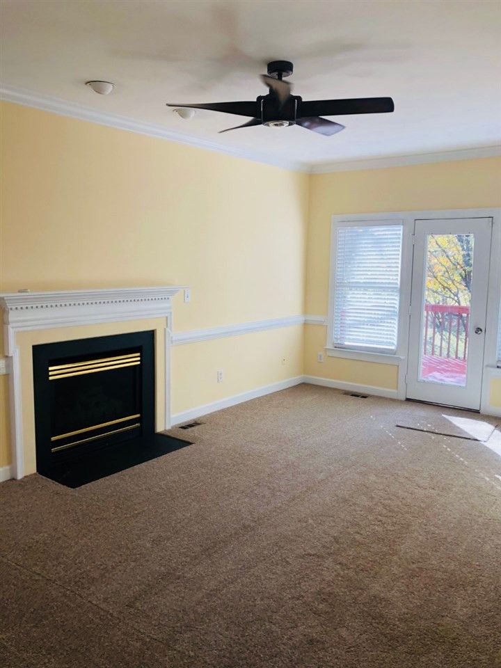 802 Old Baron Dr, Fuquay Varina, NC 27526